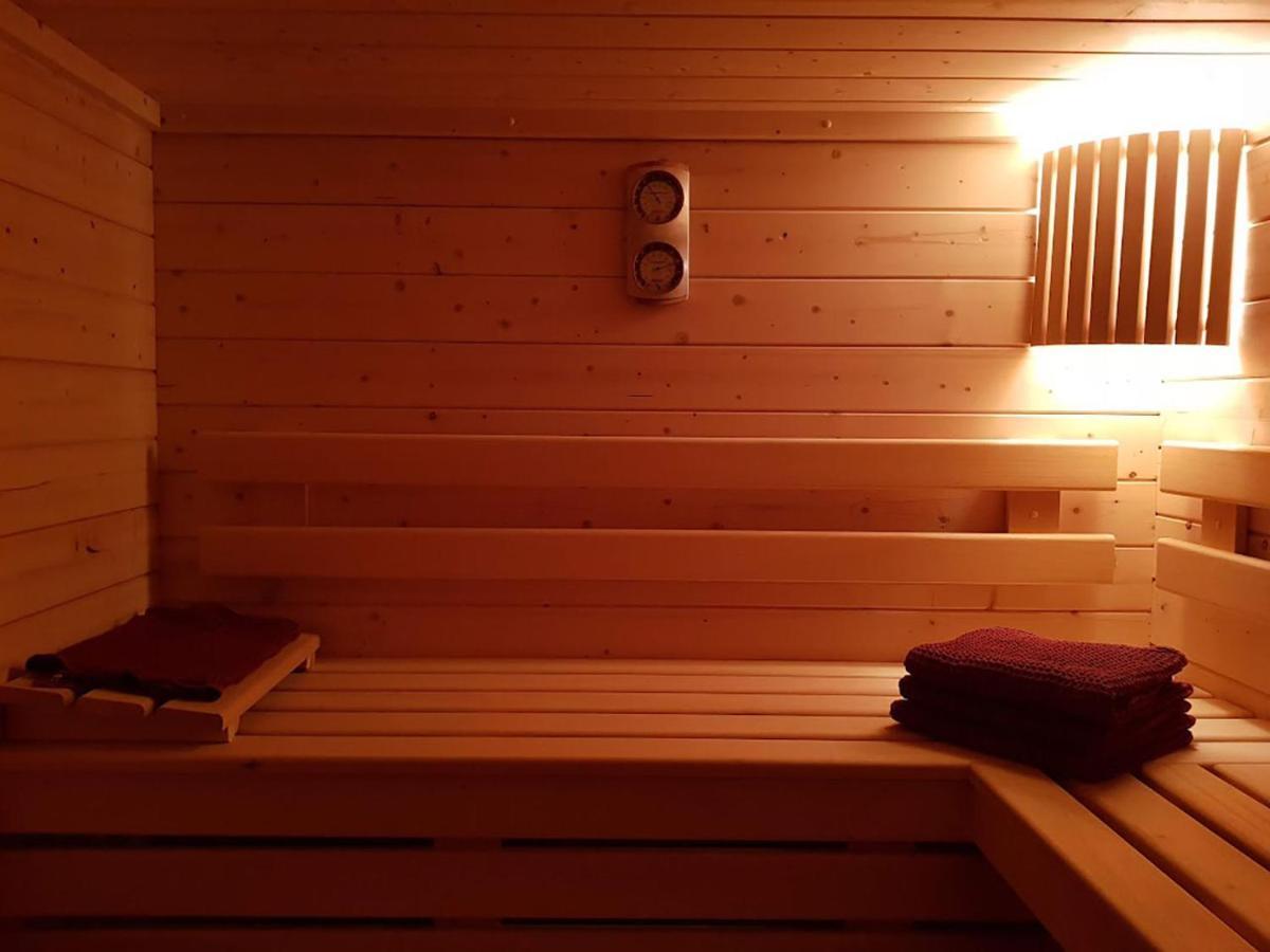 Au Soleil Vert - Chambre de charme avec spa et sauna privés Zeggers-Cappel Esterno foto